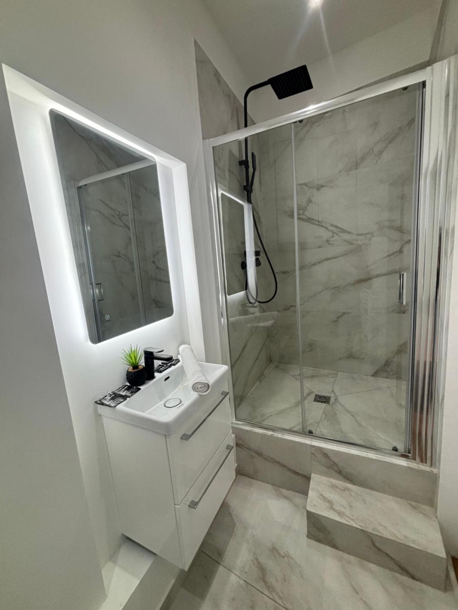 Marais - Modern Apartment Paris Extérieur photo